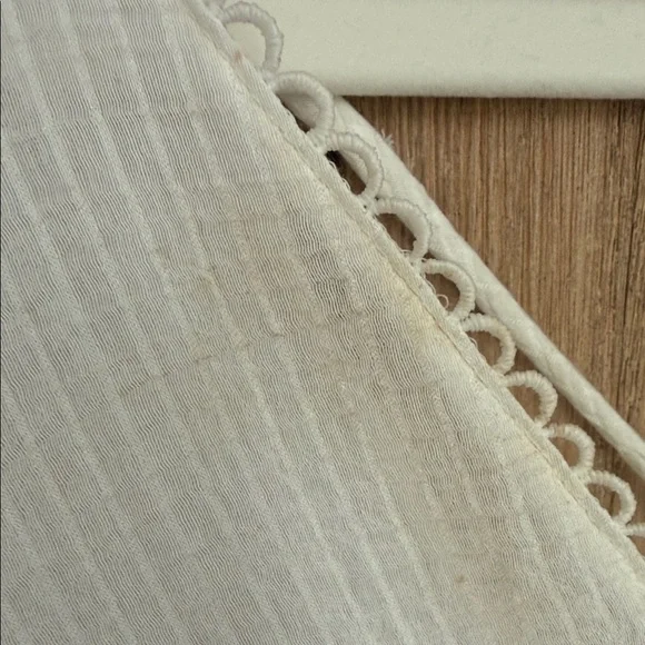 Zara White Ruffled V-Neck Top - Picture 3 of 4